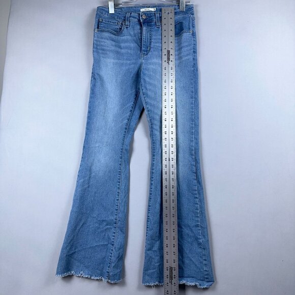 Levis 726 Flare Leg Jeans Womens Size 30 Frayed Hem Mid Rise Light Wash Blue - Picture 12 of 13